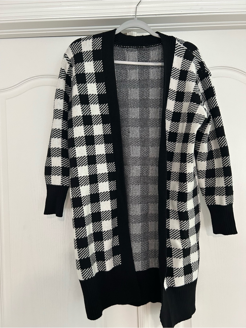 Black & White Buffalo Check Open-Front Women's Cardigan